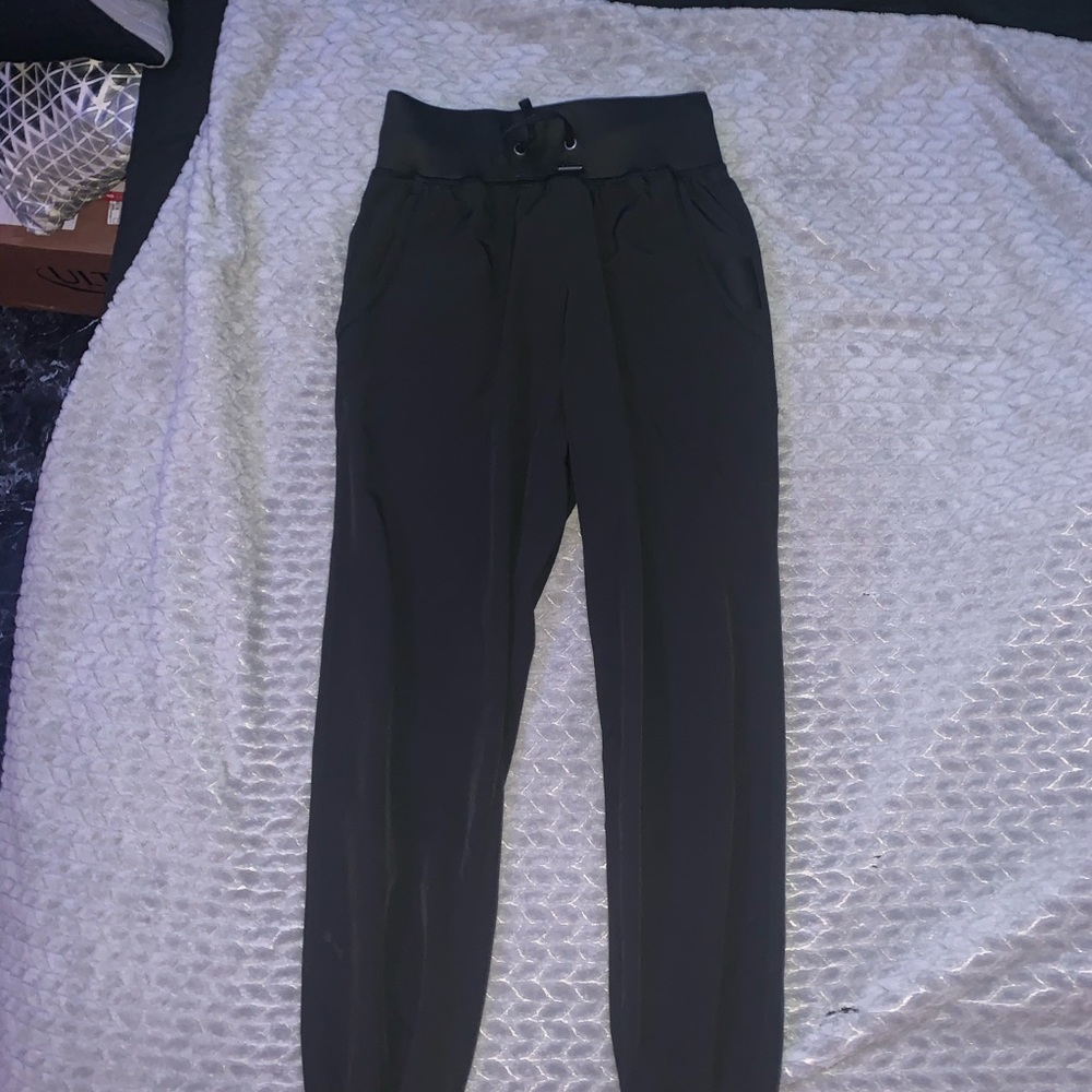 Kiava Nursing Joggers